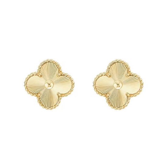Belle oorbellen goud