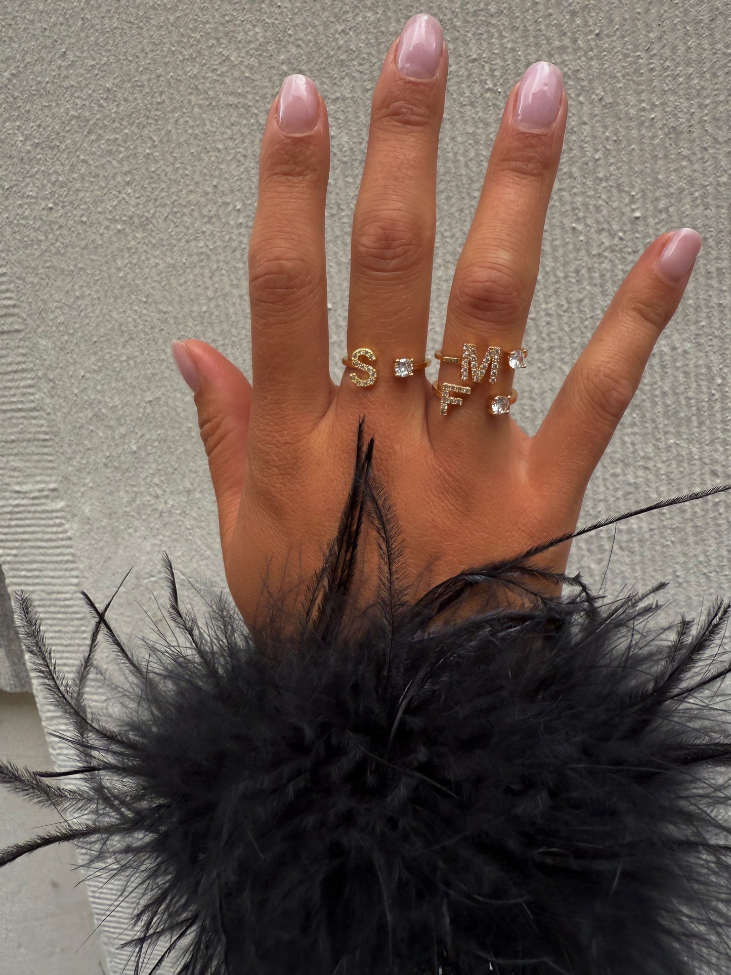 Zirkoon initial ring goud
