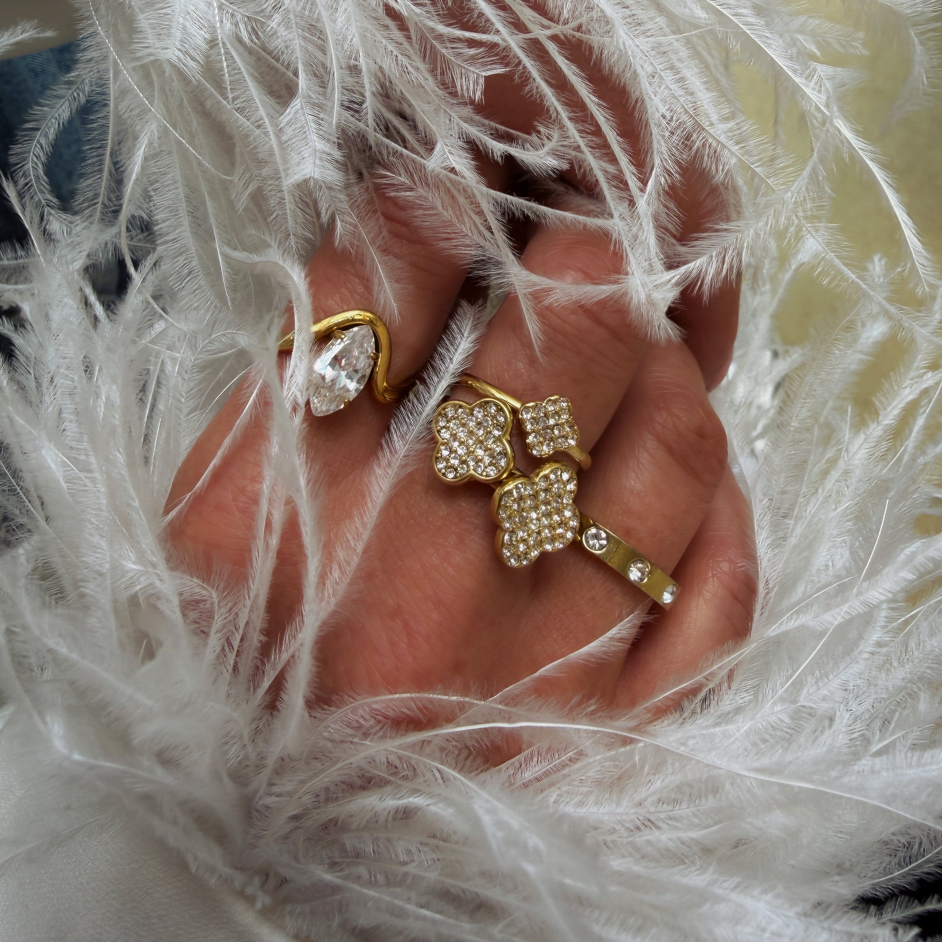 Lilo ring goud/diamond