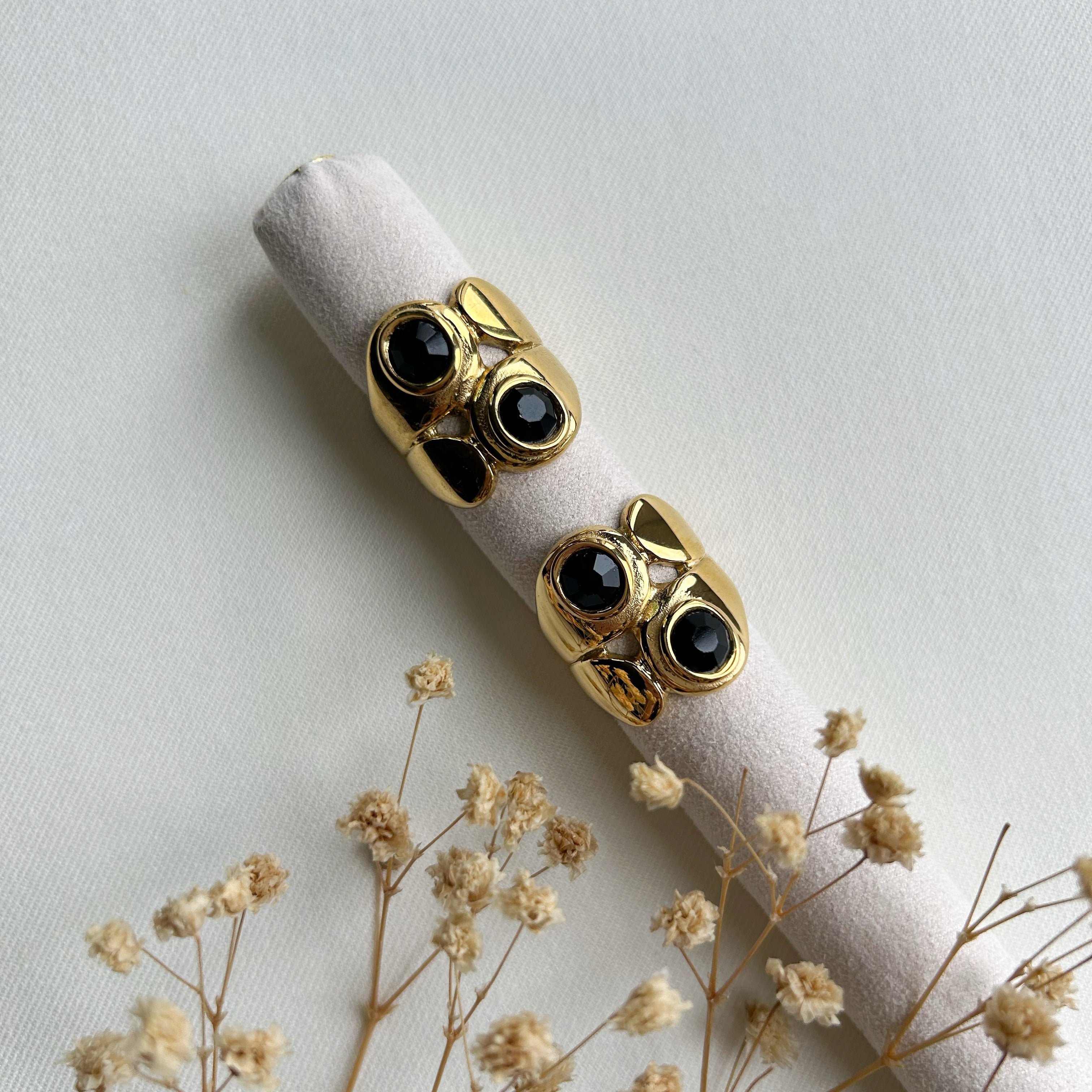 Ring met stenen zwart/goud