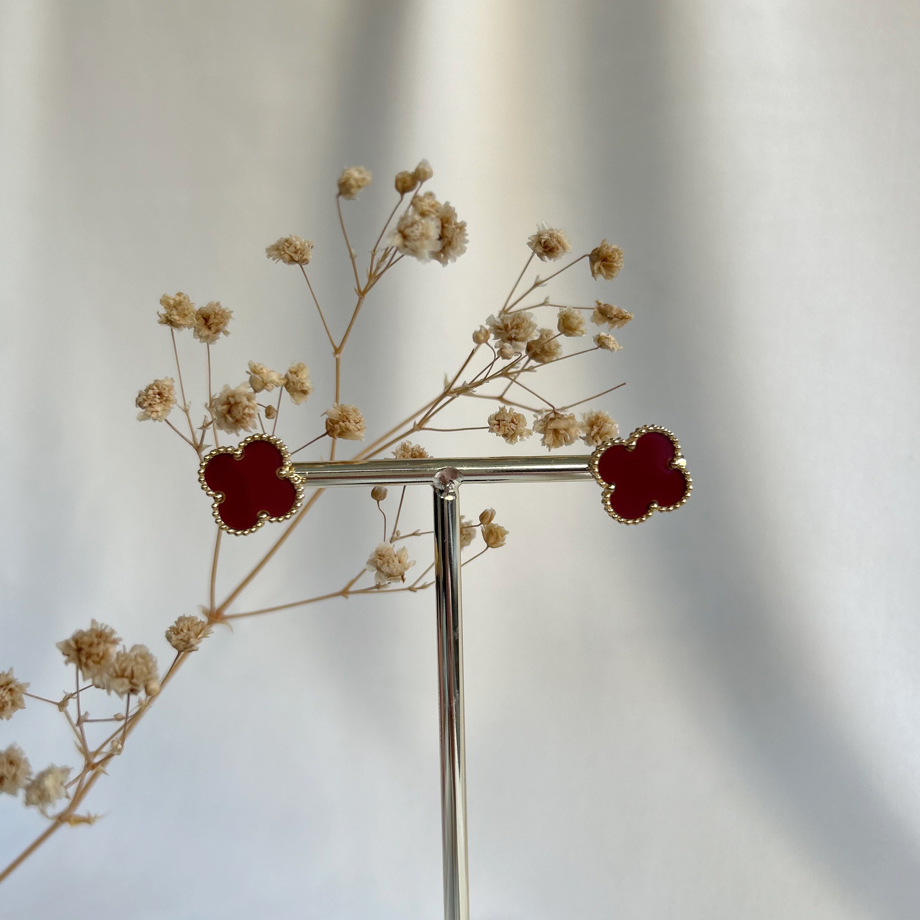 Belle oorbellen goud/rood