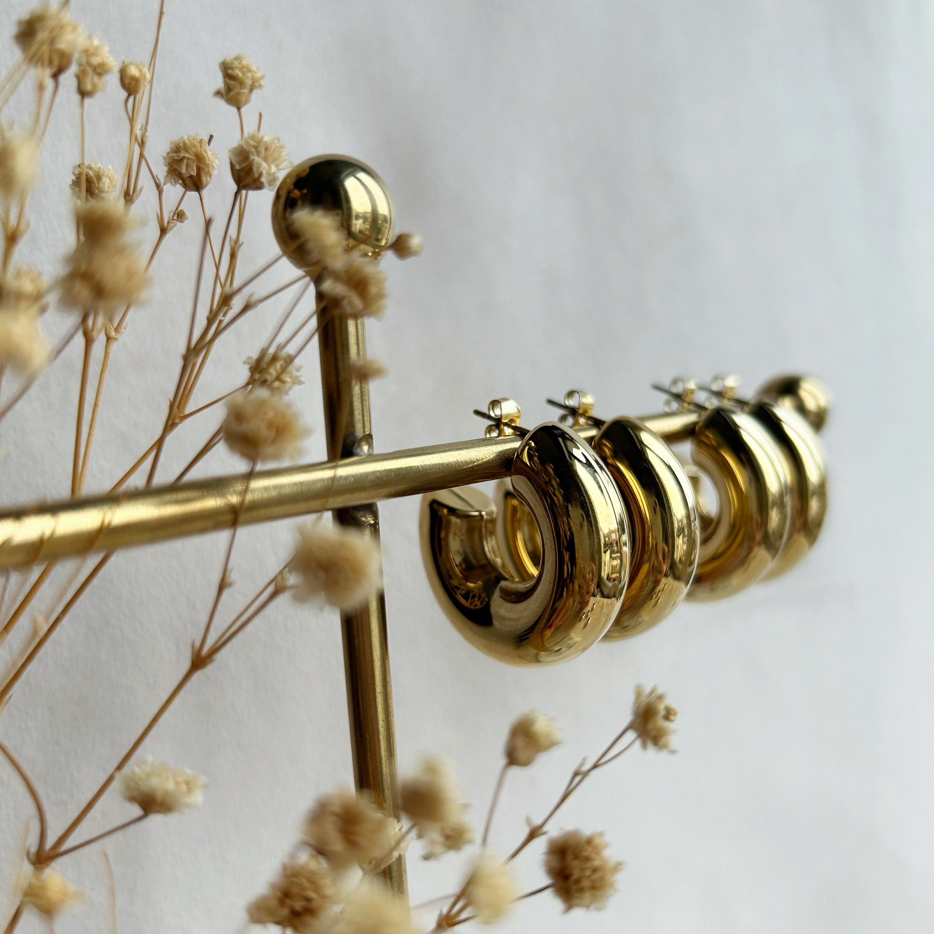 Big statement hoops goud