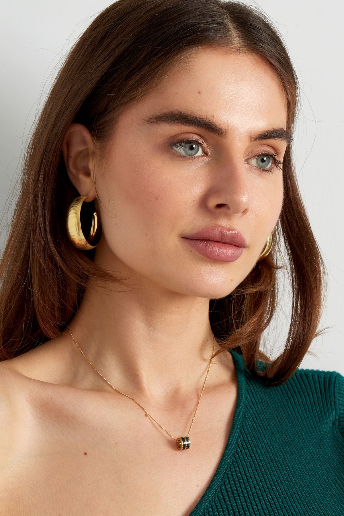 Big hoops met ribbel structuur goud