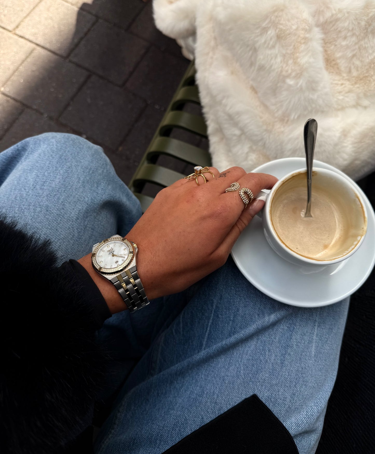 Roos Diamond ring