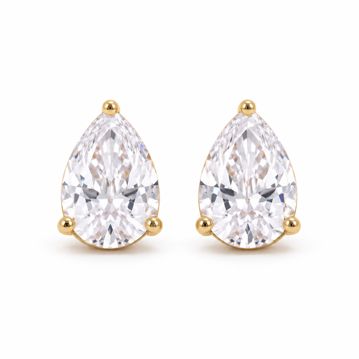 Billy pear studs