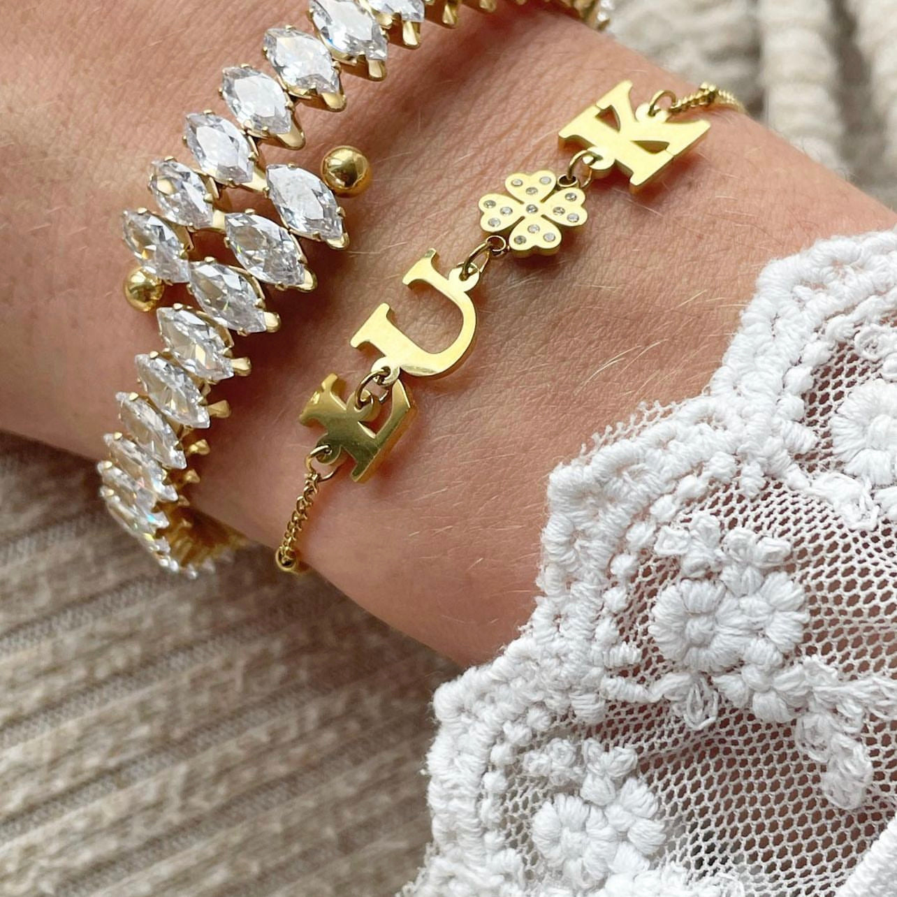 LUCK armband goud