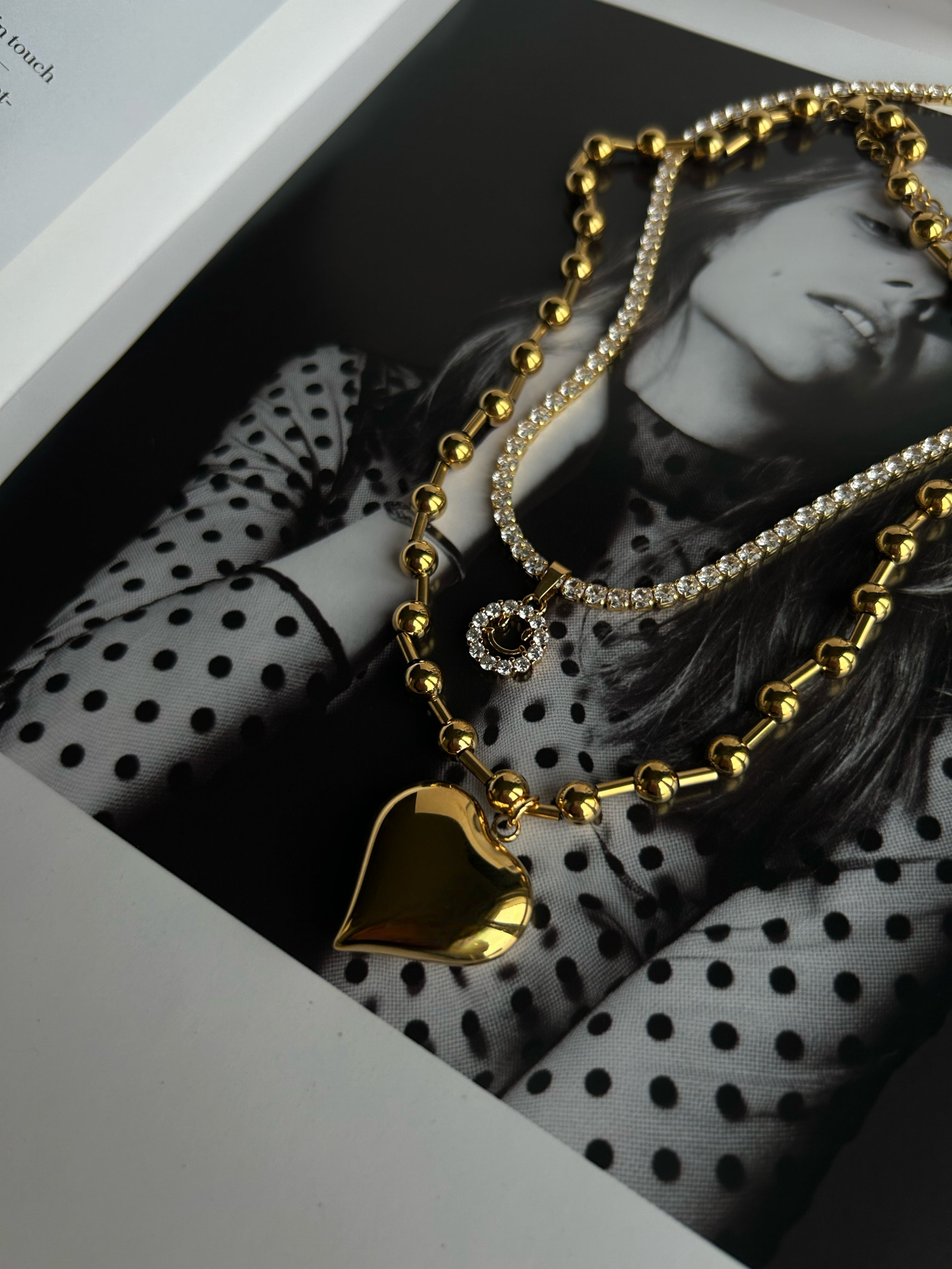 Nikki smile diamond ketting goud